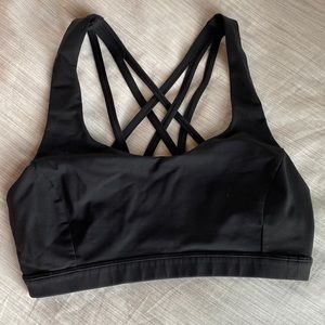 Lululemon sports bra